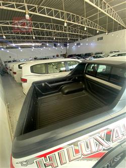 تويوتا هايلوكس